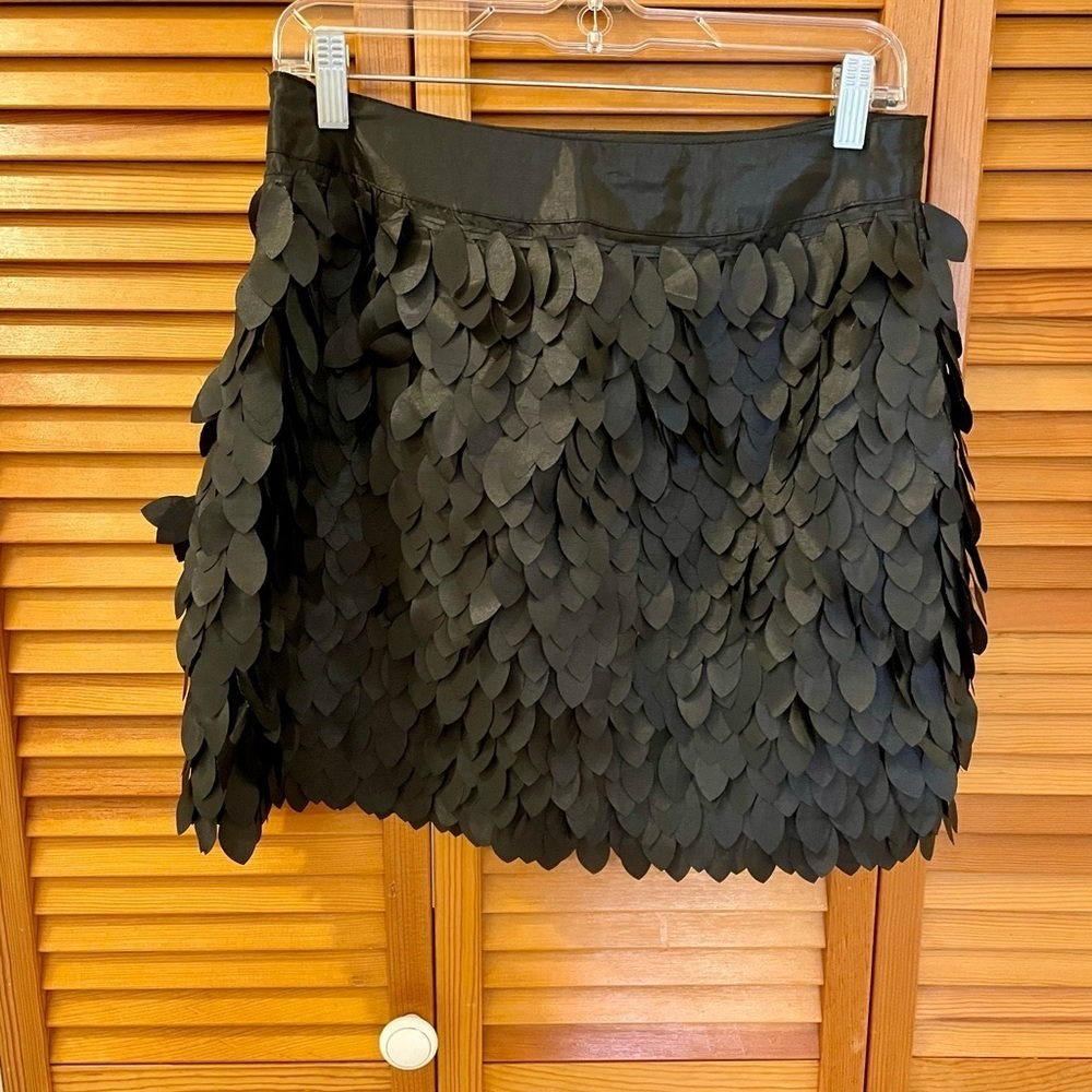 Kardashian Kollection Petal Mini Skirt, Size M, Black, New with Tags, Feminine
